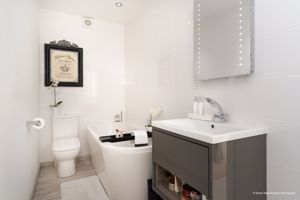 Photo 21- click for photo gallery